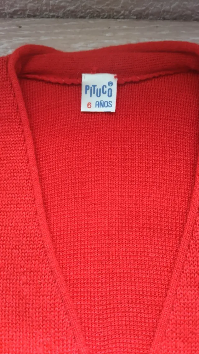 Chaqueta de punto roja para niño