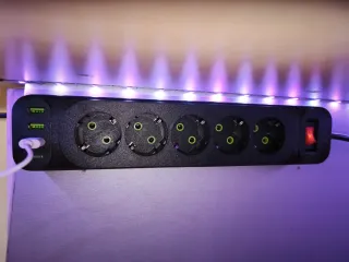 Regleta 4 USB + 5 enchufes 