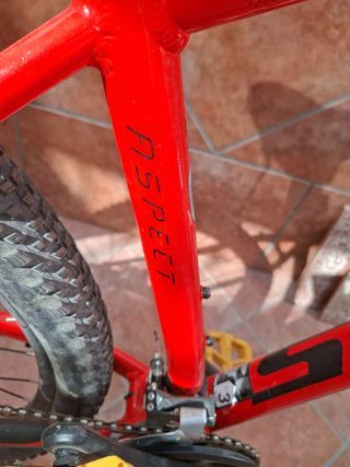 Bicicleta Scott Aspect  Montaña Roja