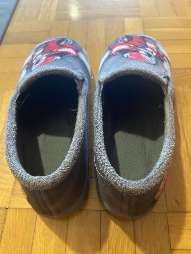 zapatillas niño Talla 32