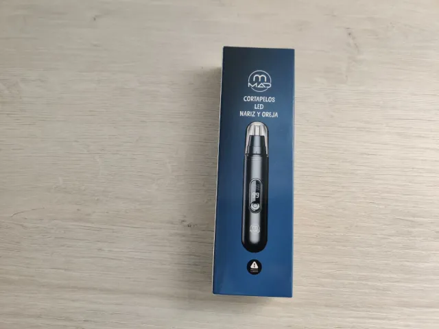 Maquinilla afeitar para pelos nariz y oreja