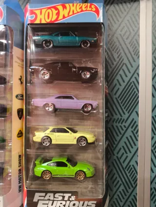 Hot Wheels 5 autos 2 pack