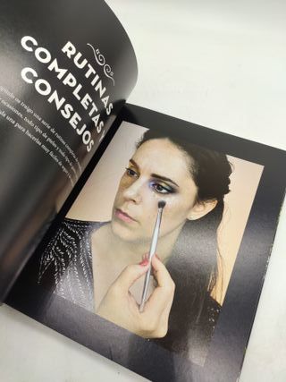 Male up Silvia Quiros maquillaje