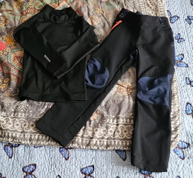 Maglia termica e pantaloni montagna bambini