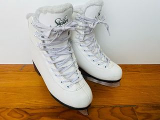 Patines Hielo Artístico Jackson Softskate