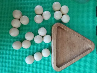 Juego de lógica de madera