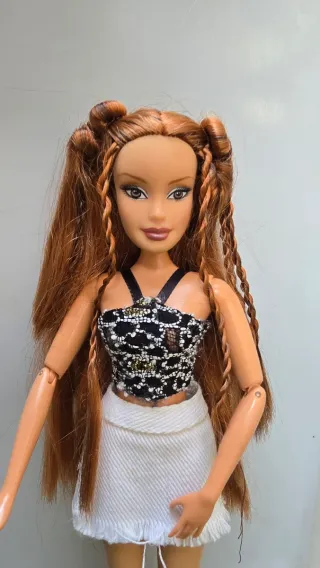 Barbie Flavas Happy Mattel 2003
