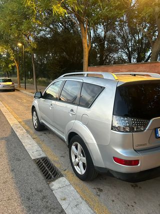 Mitsubishi Outlander 2007