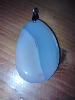 Colgante de piedra natural