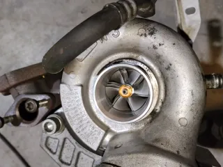 Colector de escape y Turbo BMW e90 TF035HL66-13TB-