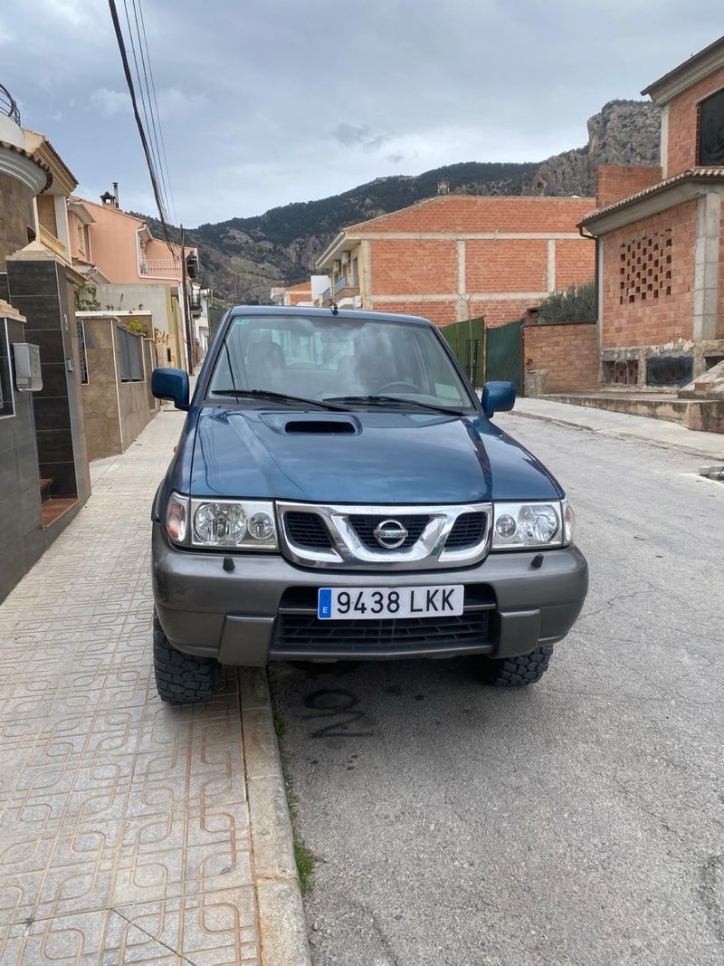Nissan Terrano II 2003 - foto 1