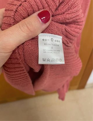 Jersey fino rosa cuello pico