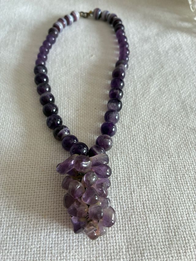 Collar de amatista con colgante
