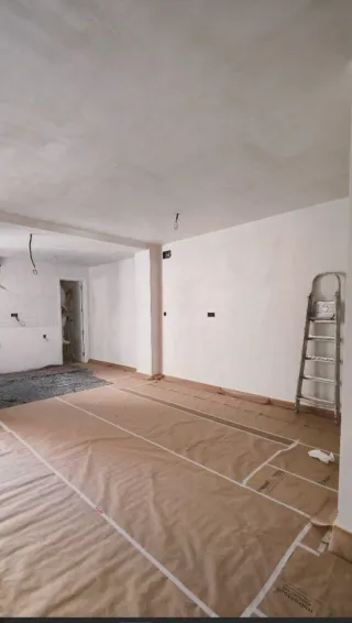 Servicio de pintura para pisos y chalets