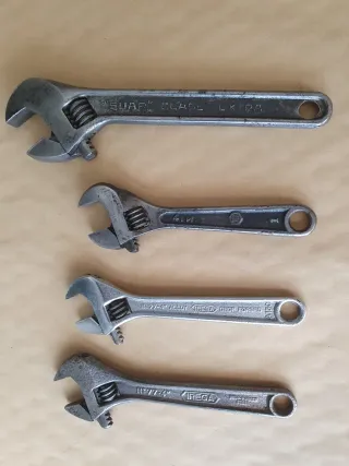 Lote 4 llaves inglesas antiguas