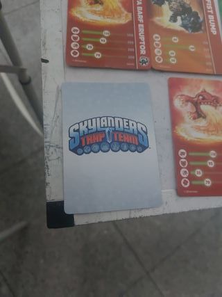 23 Cartas Skylanders