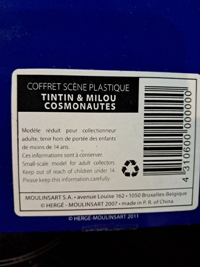 Figuras Tintín y Milú en la Luna