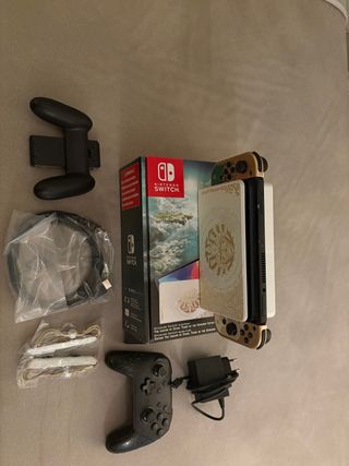 Nintendo Switch OLED Edizione Zelda