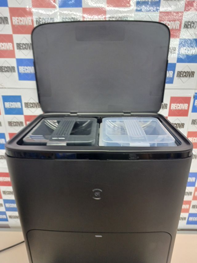 ✅ Aspirapolvere robot lavapezzi Ecovacs T30S T30S AI.