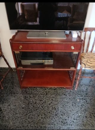 Mueble TV madera y cristal