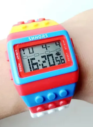 Reloj Digital SHHORS Estilo Lego Nuevo