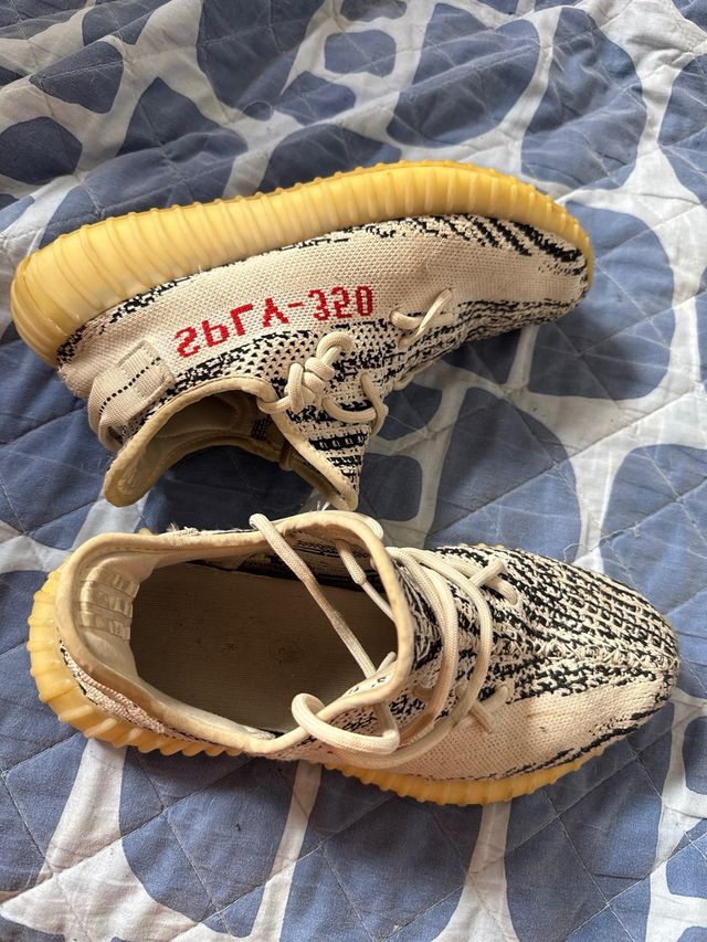 Adidas Yeezy Boost 350 V2 Zebra