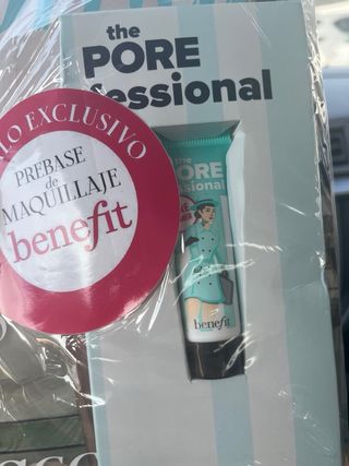 Revista Woman + Prebase Benefit