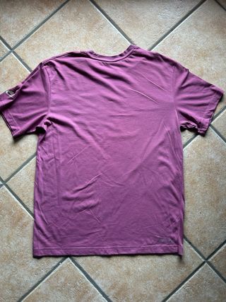 T-shirt Nike Viola