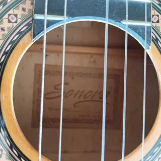 Guitarra Clásica para reparar