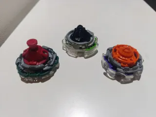 Lote Beyblades Burst y Lanzadores