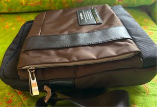 Borsa a tracolla Samsonite marrone e nera
