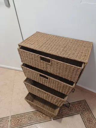 Mueble 4 cajones mimbre y metal