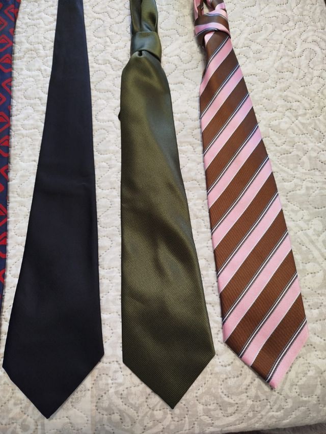 Lote 9 Corbatas Hombre Usadas 1 Vez 5€/unidad