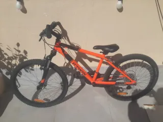 Bicicleta Montaña Naranja BTWIN