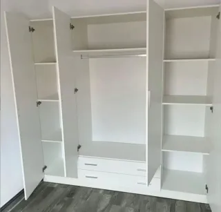 Armarios nuevos a estrenar