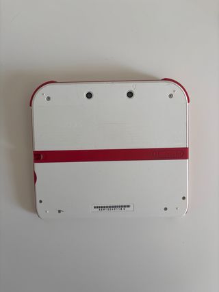 Nintendo 2DS Roja y Blanca