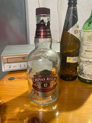 Botella Chivas Regal 12 Años Vacía