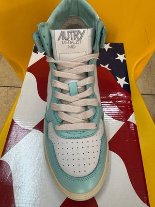 Autry 01 Mid Uomo Pelle/Pelle Turchese