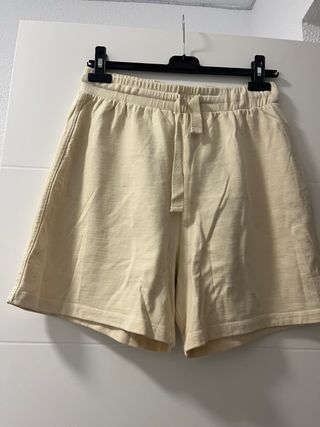 Pantalones cortos talla L