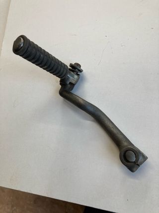 Pata de arranque Scoopy 75