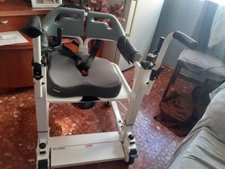 Silla de ruedas : personas con movilidad reducida