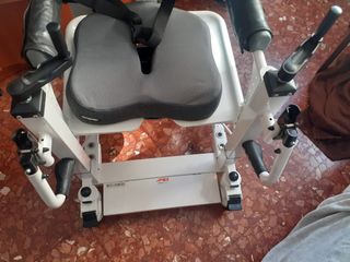 Silla de ruedas : personas con movilidad reducida