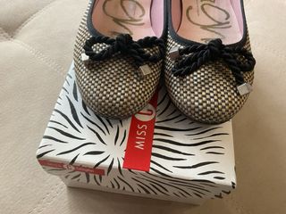 Bailarinas Callaghan Beige y Negras