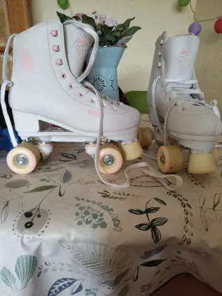 Patines de 4 ruedas blancos y rosas T 37/38