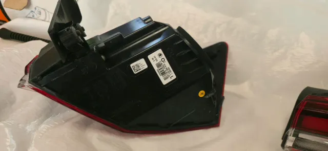 Piloto trasero derecho Skoda Karoq 2023