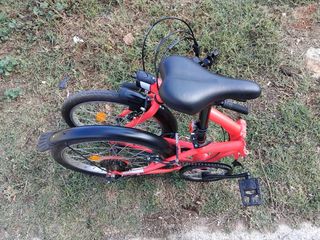 Bicicleta plegable BTwin Roja