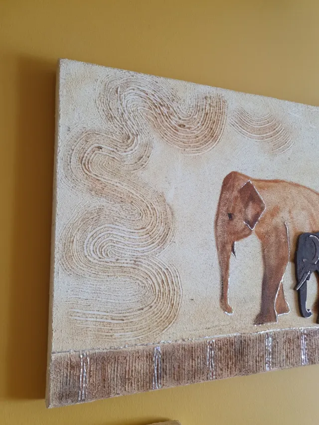 Cuadro Decorativo Elefantes Beige y Marrón