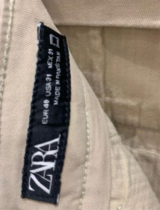 Pantalón chino beige Zara