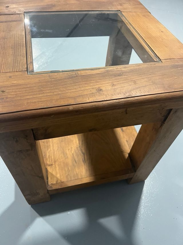 Mesa baja madera y cristal