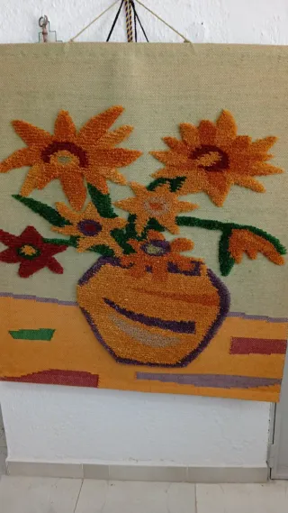 Tapiz de algodón con flores naranjas